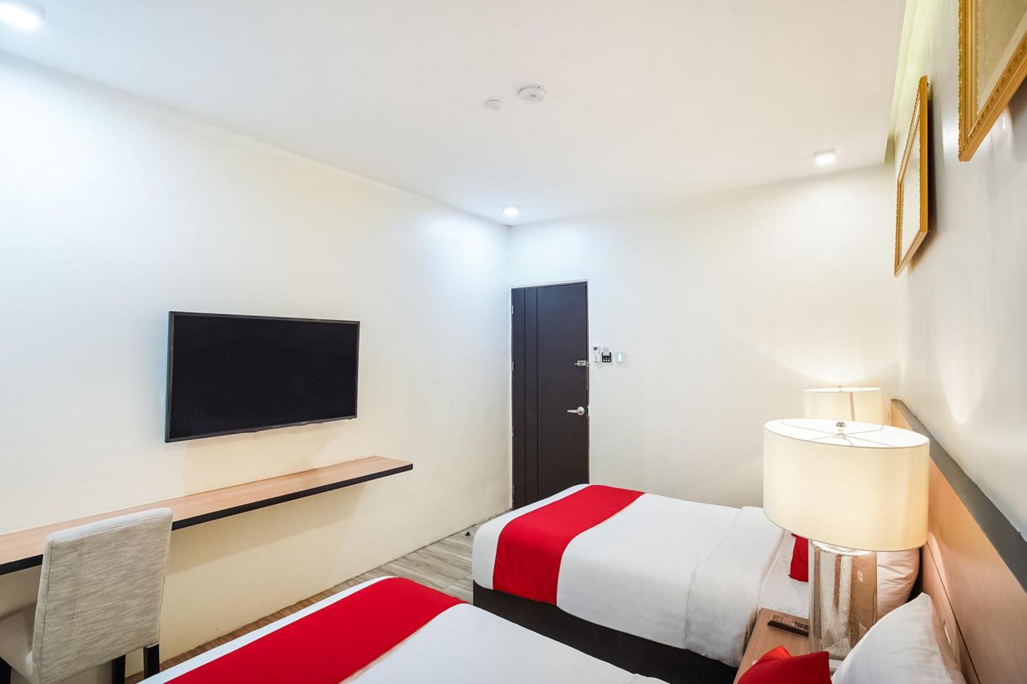 Oyo 489 Casa Mia Hotel Suites General Santos City Dış mekan fotoğraf