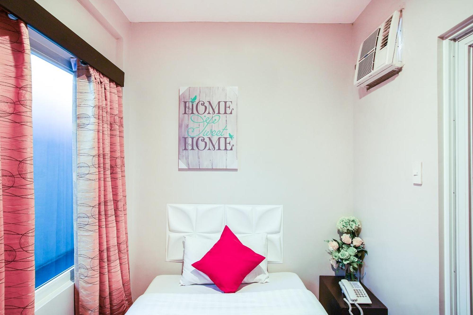 Oyo 489 Casa Mia Hotel Suites General Santos City Dış mekan fotoğraf