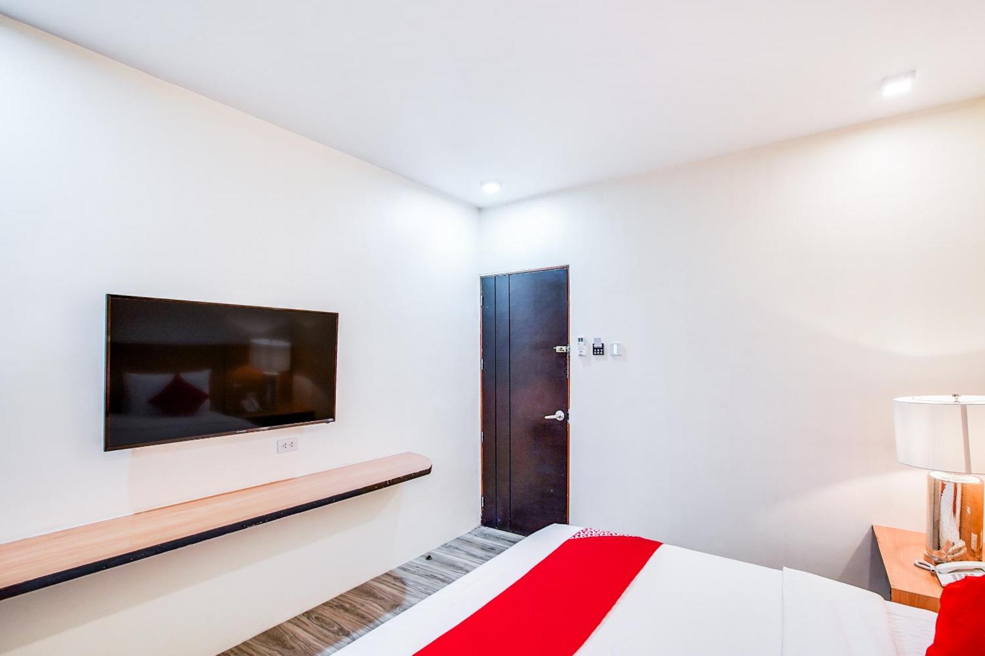 Oyo 489 Casa Mia Hotel Suites General Santos City Dış mekan fotoğraf